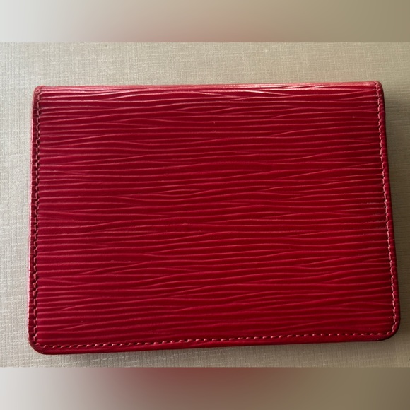 Louis Vuitton Vibrant Red CARD CASE WALLET - Picture 3 of 9